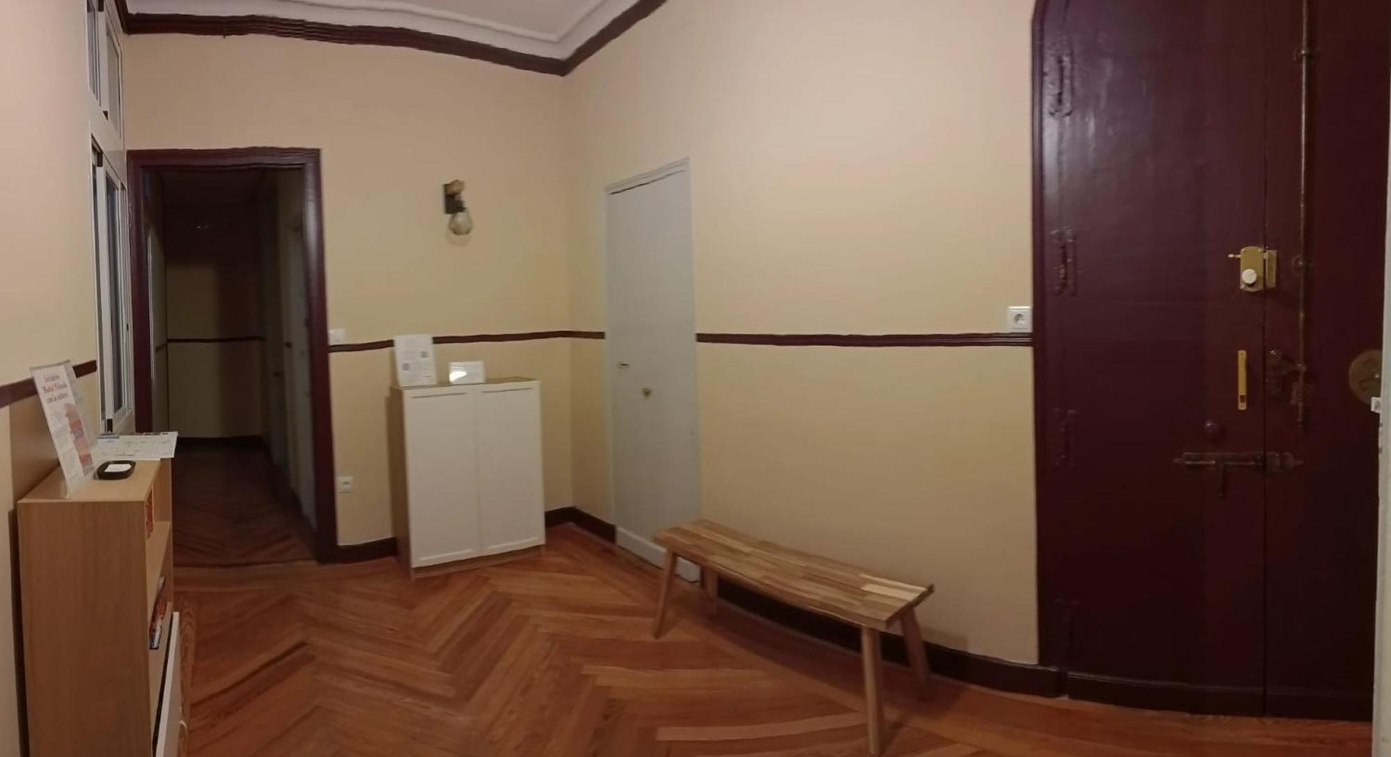 Hostal Yolanda Madrid Ngoại thất bức ảnh